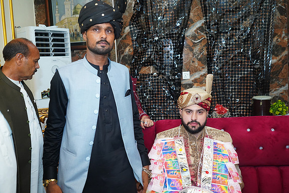 Usama & Hania Barat 00364