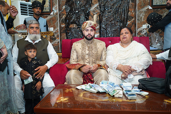 Usama & Hania Barat 00378