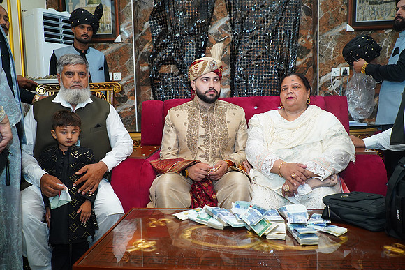 Usama & Hania Barat 00379