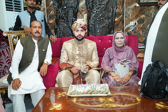 Usama & Hania Barat 00383