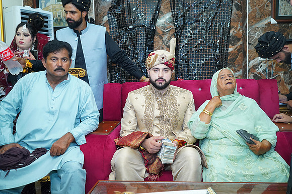 Usama & Hania Barat 00389