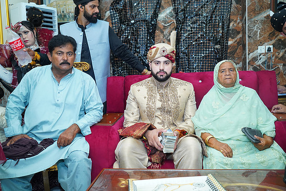 Usama & Hania Barat 00391