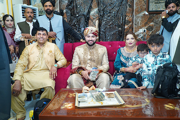 Usama & Hania Barat 00397
