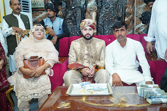 Usama & Hania Barat 00412