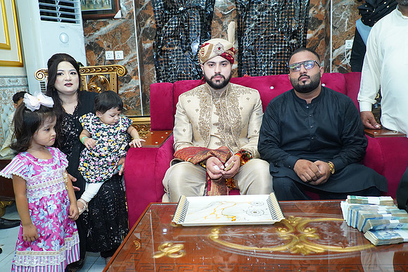 Usama & Hania Barat 00420