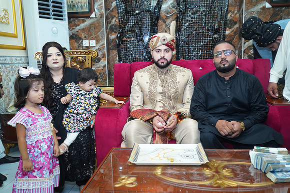 Usama & Hania Barat 00421