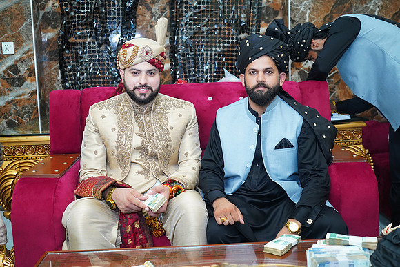 Usama & Hania Barat 00448