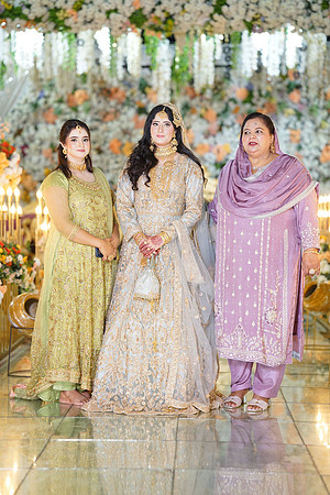 Jamshaid & Hajra Walima 00237