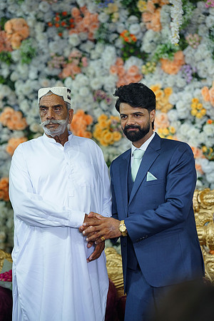 Jamshaid & Hajra Walima 00343