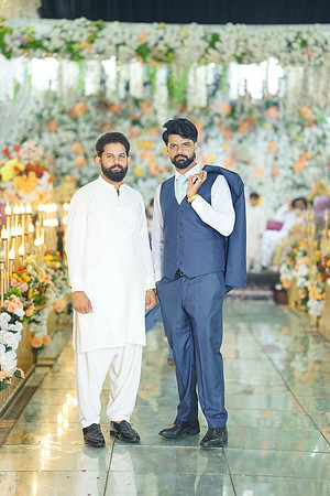 Jamshaid & Hajra Walima 00347