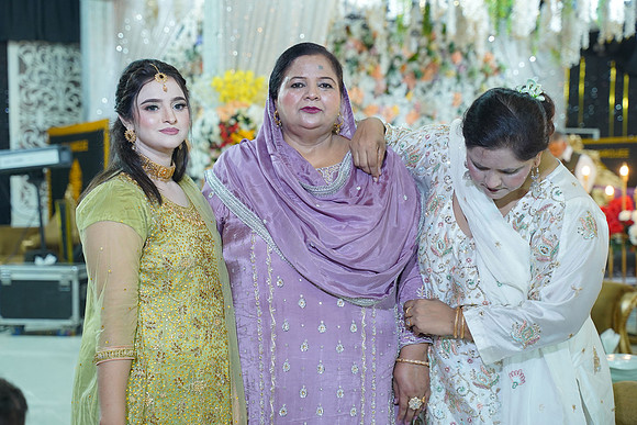 Jamshaid & Hajra Walima 00616