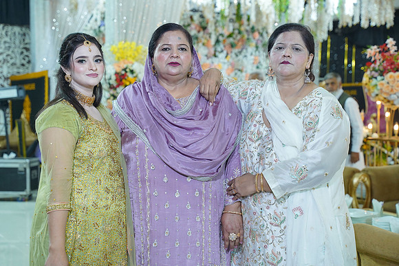 Jamshaid & Hajra Walima 00618