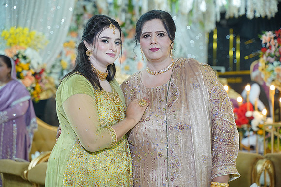 Jamshaid & Hajra Walima 00657