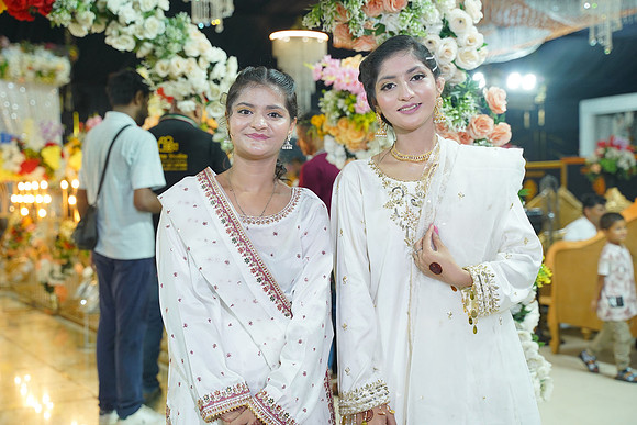 Jamshaid & Hajra Walima 00677
