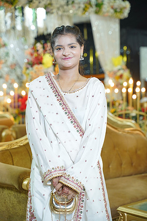 Jamshaid & Hajra Walima 00678