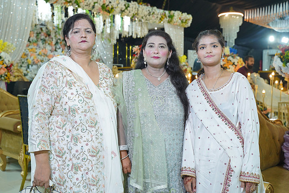 Jamshaid & Hajra Walima 00695