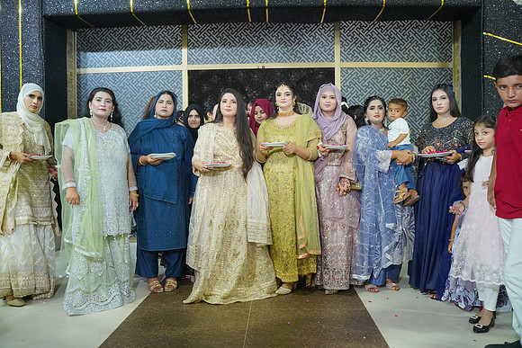 Jamshaid & Hajra Walima 00774