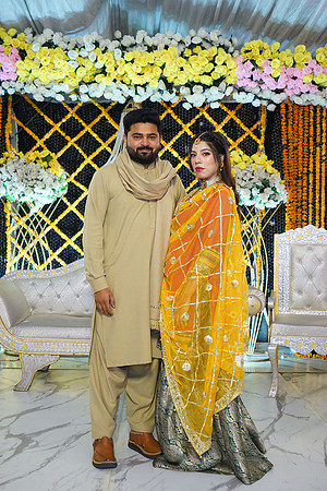Ayesha & Arslan Mehndi 00090