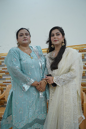 Jamshaid & Hajra Barat 00138