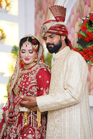 Jamshaid & Hajra Barat 00082