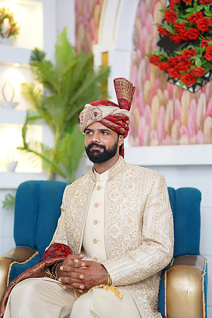 Jamshaid & Hajra Barat 00096