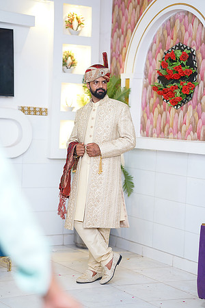 Jamshaid & Hajra Barat 00102