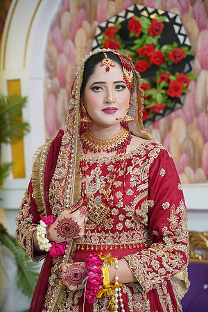 Jamshaid & Hajra Barat 00132