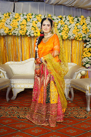 Rafiya & Fahad Mehndi 00015