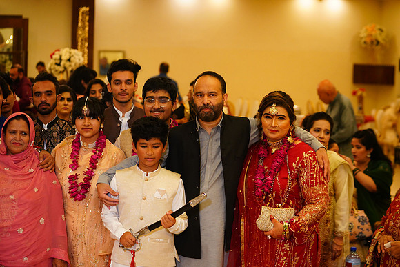 Rashid & Amina Barat 00195