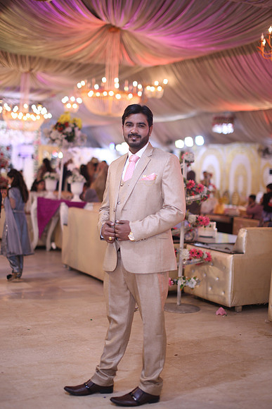 Walima Wedding Photographed by Fatima Studio 00175