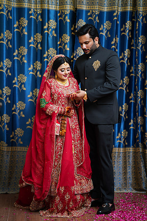 Ehtasham & Amna Barat  00049