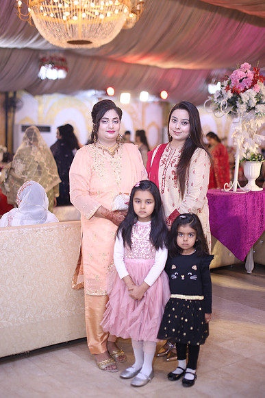 Walima Wedding Photographed by Fatima Studio 00224