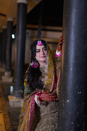 Maryam & Sultan Mehndi 00195