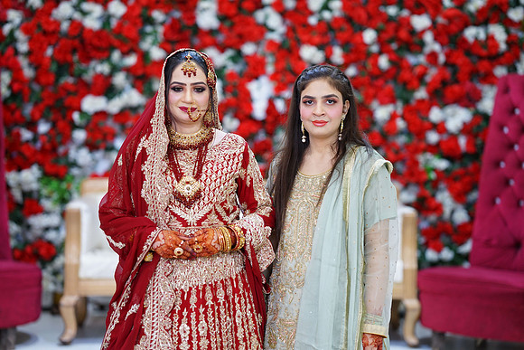 Rafiya & Fahad Barat 00102