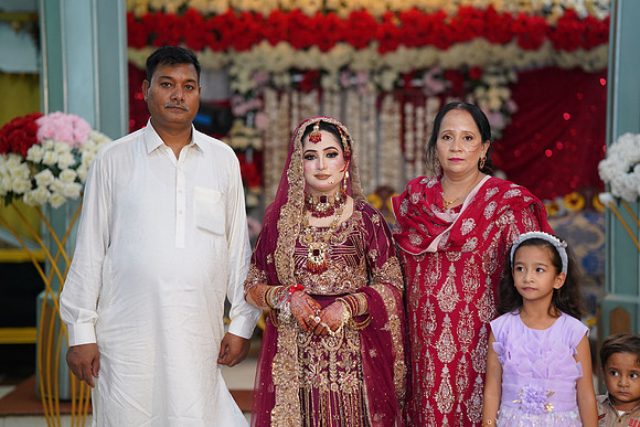 Maryam & Sultan Barat 00316