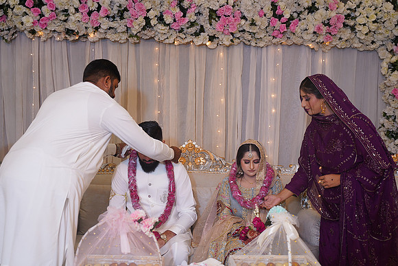 Hassan & Rahila Baat Pakki 00484