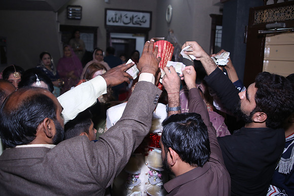 Barat Wedding Photographed by Fatima Studio 00157