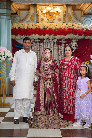 Maryam & Sultan Barat 00314