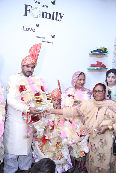 Barat Wedding Photographed by Fatima Studio 00074