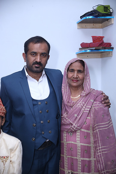 Barat Wedding Photographed by Fatima Studio 00038