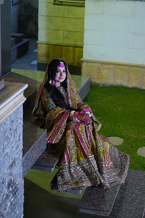 Maryam & Sultan Mehndi 00142