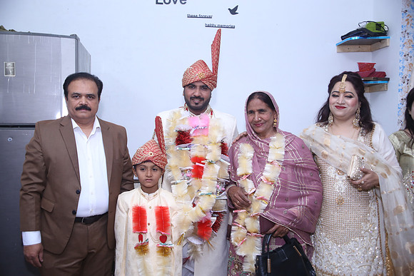 Barat Wedding Photographed by Fatima Studio 00129