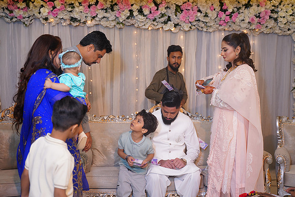 Hassan & Rahila Baat Pakki 00219
