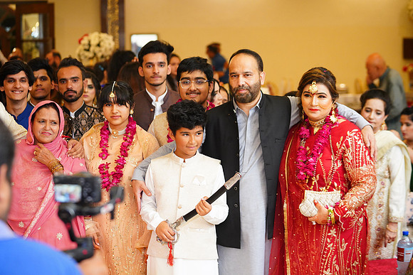 Rashid & Amina Barat 00196