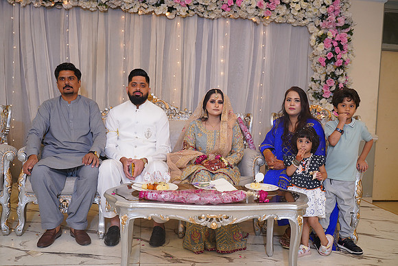 Hassan & Rahila Baat Pakki 00545
