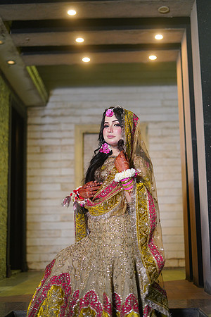 Maryam & Sultan Mehndi 00122