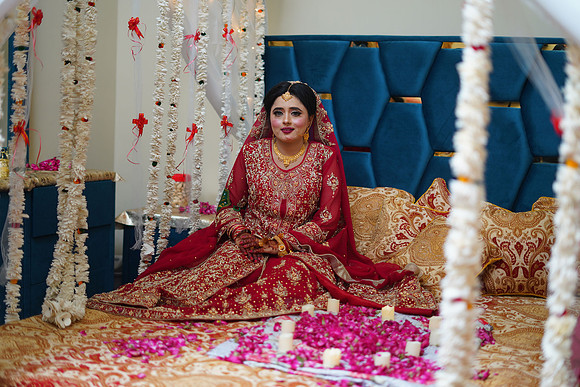 Ehtasham & Amna Barat  00094