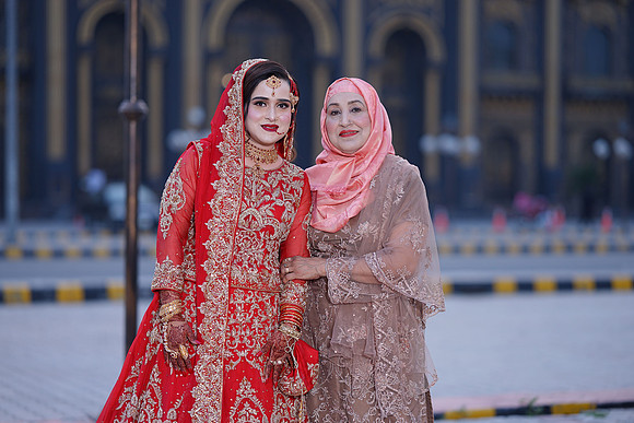 Iqra & Touqeer Barat 00033