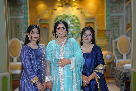 Maryam & Sultan Barat 00458