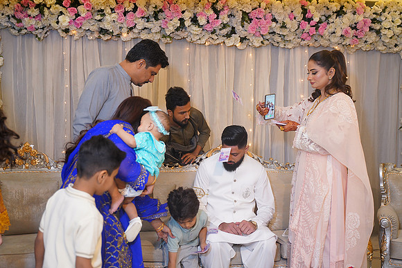 Hassan & Rahila Baat Pakki 00218